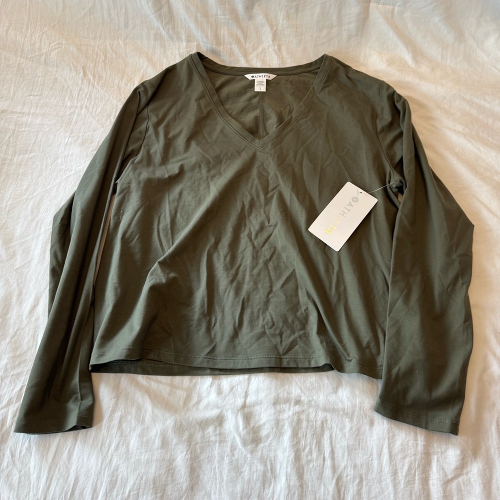 Athleta Forest Green V-Neck Long Sleeve Tee